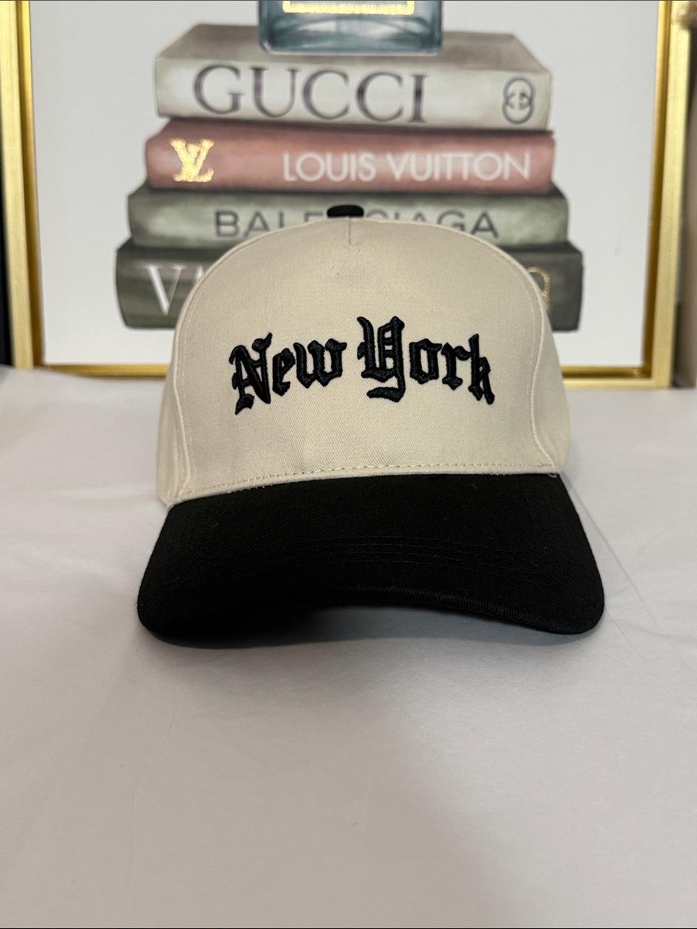 New York Embroidered Two-Tone Baseball Cap - Cream & Black